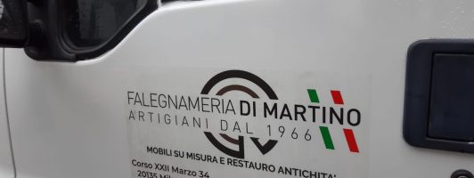 MOBILI ARREDAMENTO MILANO